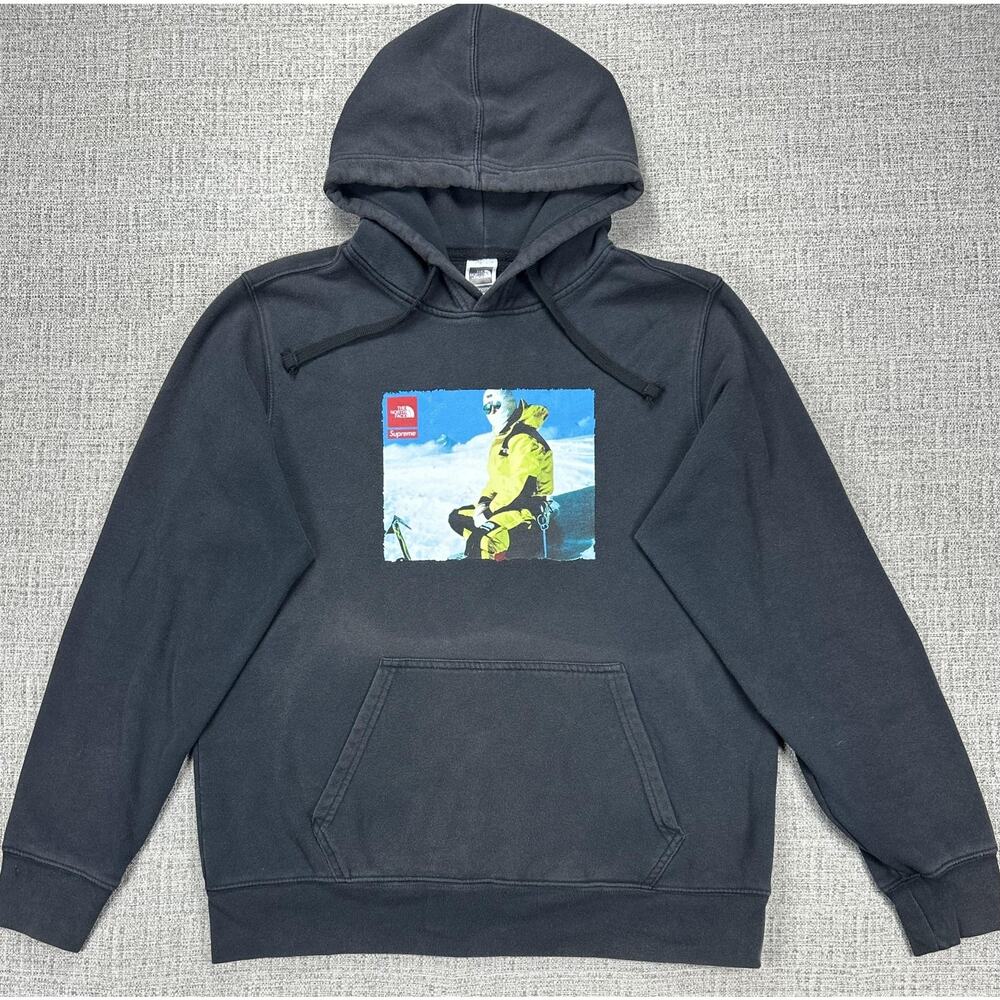 Supreme The North Face Hoodie Mens Medium Black Mountain Climber Graphic F18 SMU